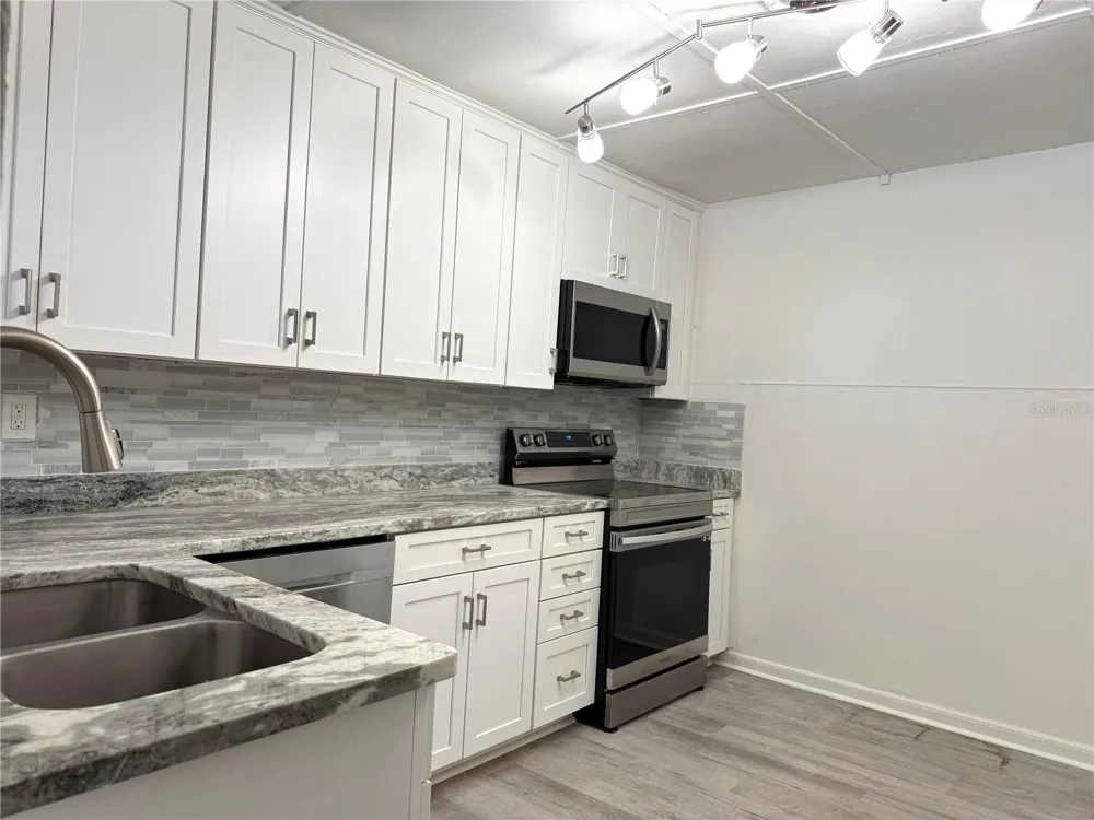 2701 BROOKLINE AVENUE New Smyrna Beach, FL 32168