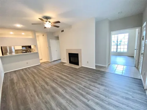 2121 El Paseo Street #1403