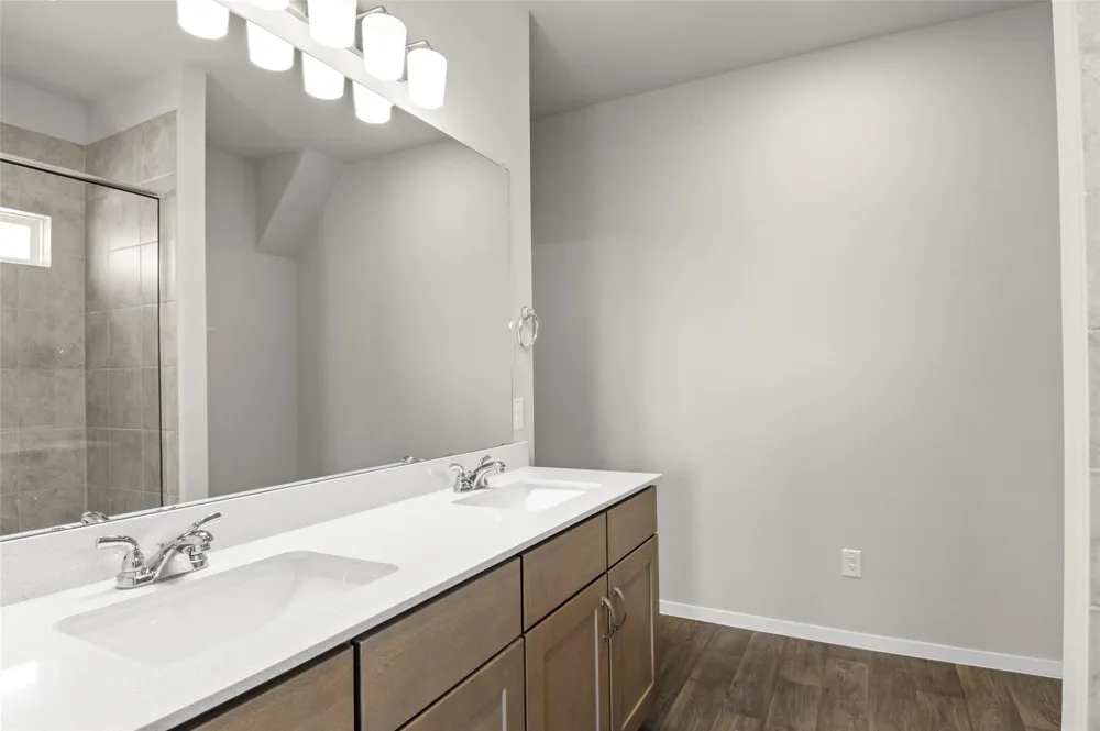303 Fawn Hill Lane Sealy, TX 77474