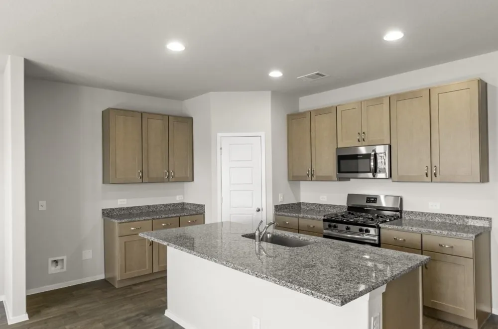 303 Fawn Hill Lane Sealy, TX 77474