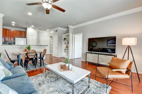 2400 Mccue Road #448