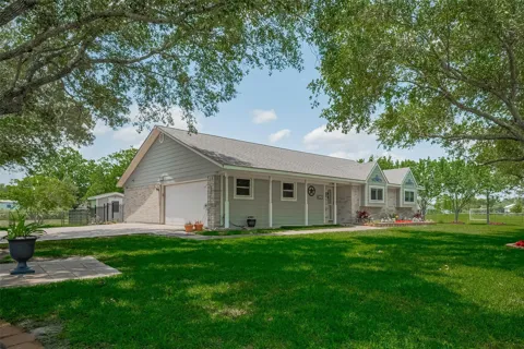 9526 Sandy Lane
