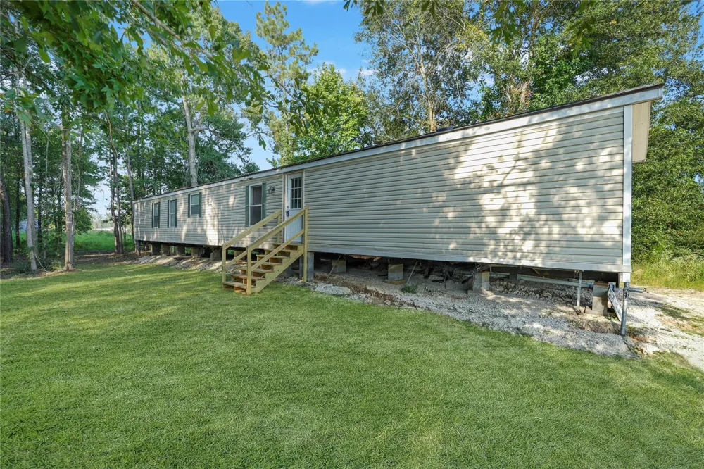 71 Road 5221 Cleveland, TX 77327