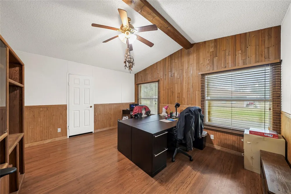 19645 Nordt Road Damon, TX 77430