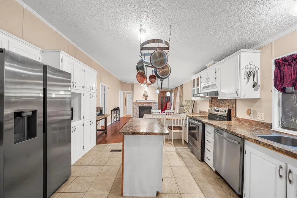 19645 Nordt Road Damon, TX 77430