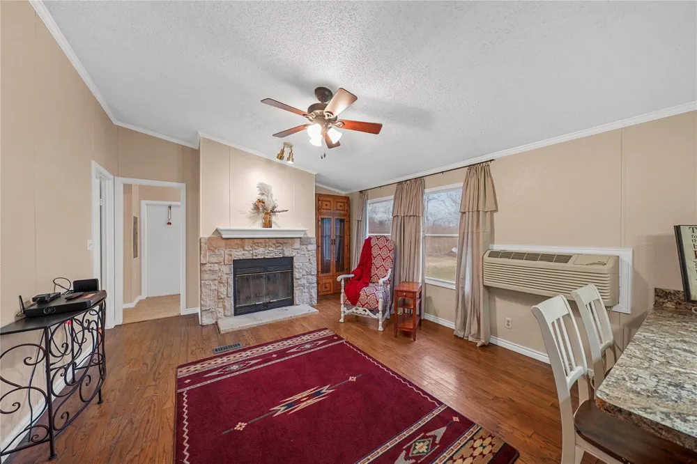 19645 Nordt Road Damon, TX 77430
