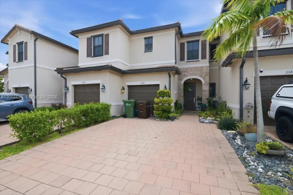 3378 W 112th St Hialeah, FL 33018