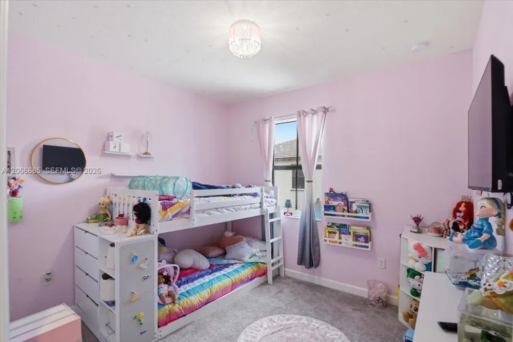 3378 W 112th St Hialeah, FL 33018
