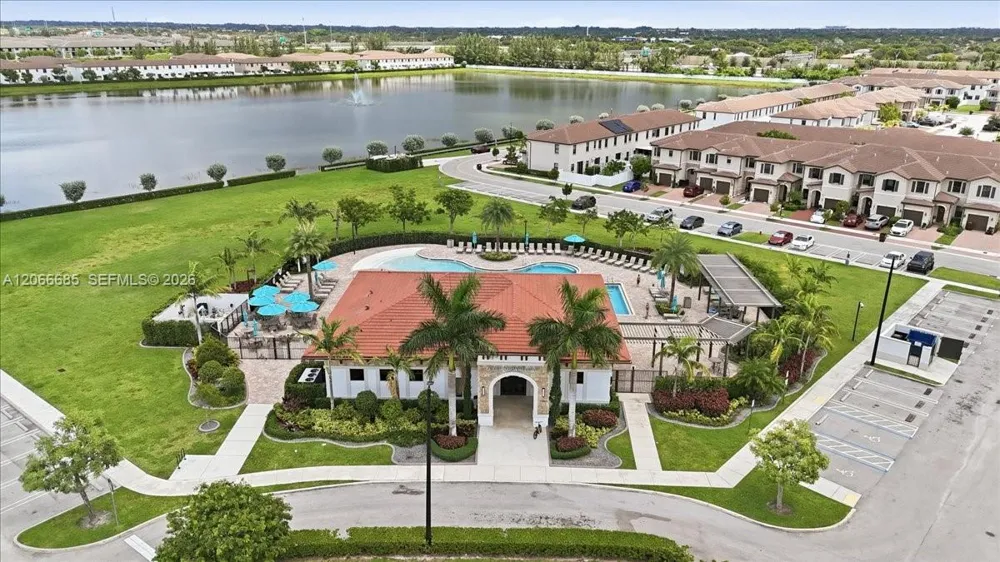 3378 W 112th St Hialeah, FL 33018