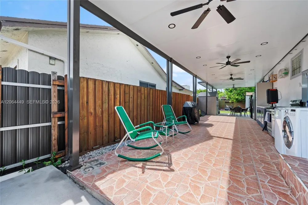 11120 SW 2nd St Sweetwater, FL 33174