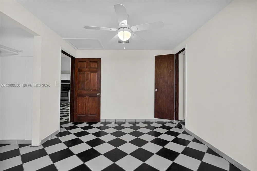 81 NW 41st St #2 Miami, FL 33127