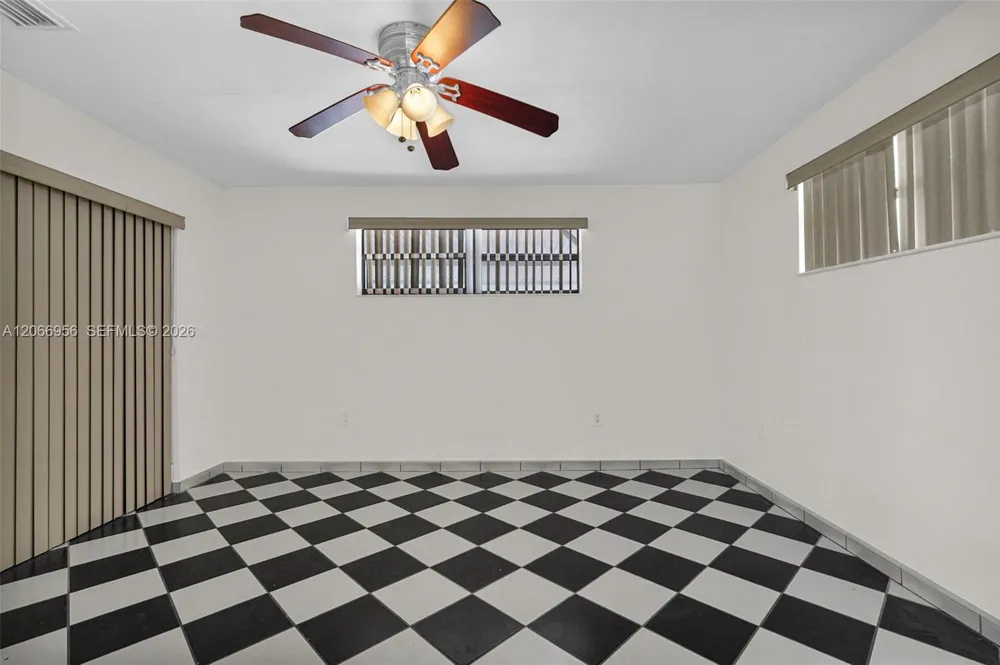 81 NW 41st St #2 Miami, FL 33127