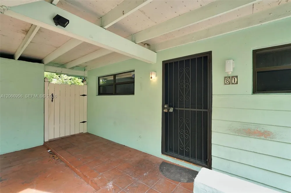 81 NW 41st St #2 Miami, FL 33127