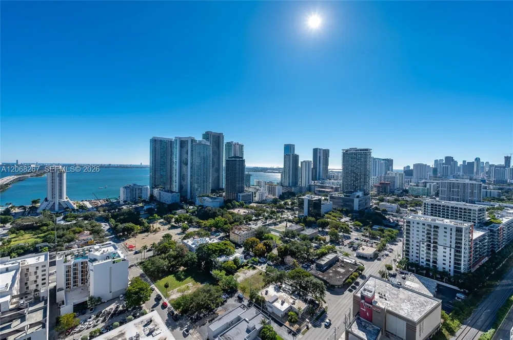 121 NE 34th St #3008 Miami, FL 33137