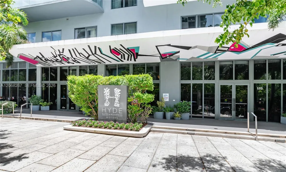 121 NE 34th St #3008 Miami, FL 33137