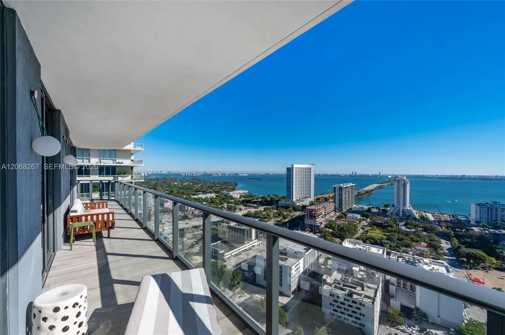 121 NE 34th St #3008 Miami, FL 33137