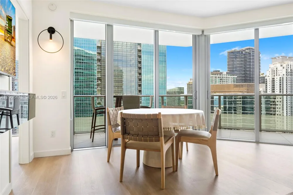 1300 Brickell Bay Dr #3501 Miami, FL 33131