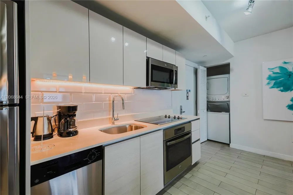 2602 E Hallandale Beach Blvd #R1905 Hallandale Beach, FL 33009