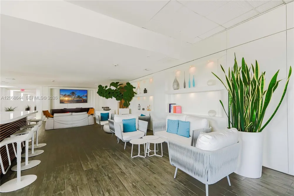 2602 E Hallandale Beach Blvd #R1905 Hallandale Beach, FL 33009