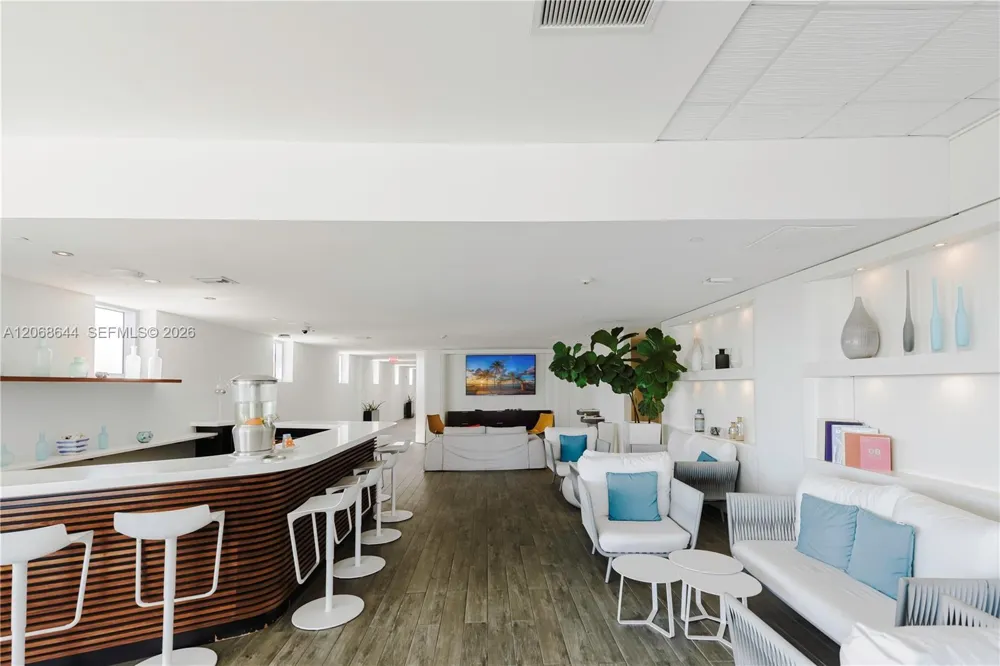 2602 E Hallandale Beach Blvd #R1905 Hallandale Beach, FL 33009