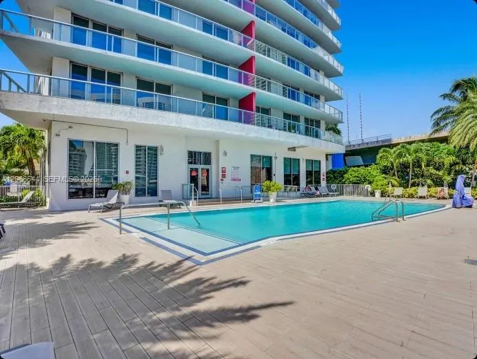 2602 E Hallandale Beach Blvd #R1905 Hallandale Beach, FL 33009