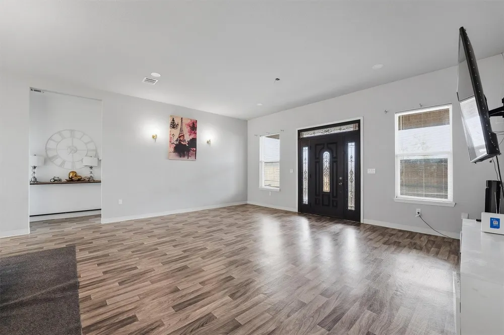 2060 Road 5704 Cleveland, TX 77327