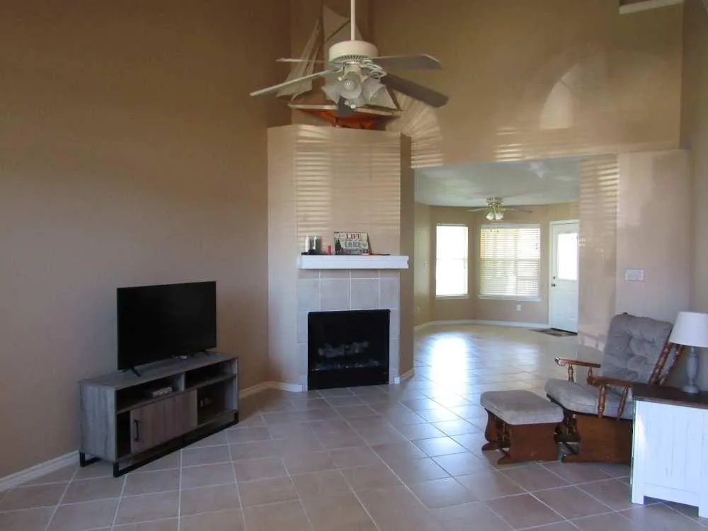 70 Lakeside Trinity, TX 75862