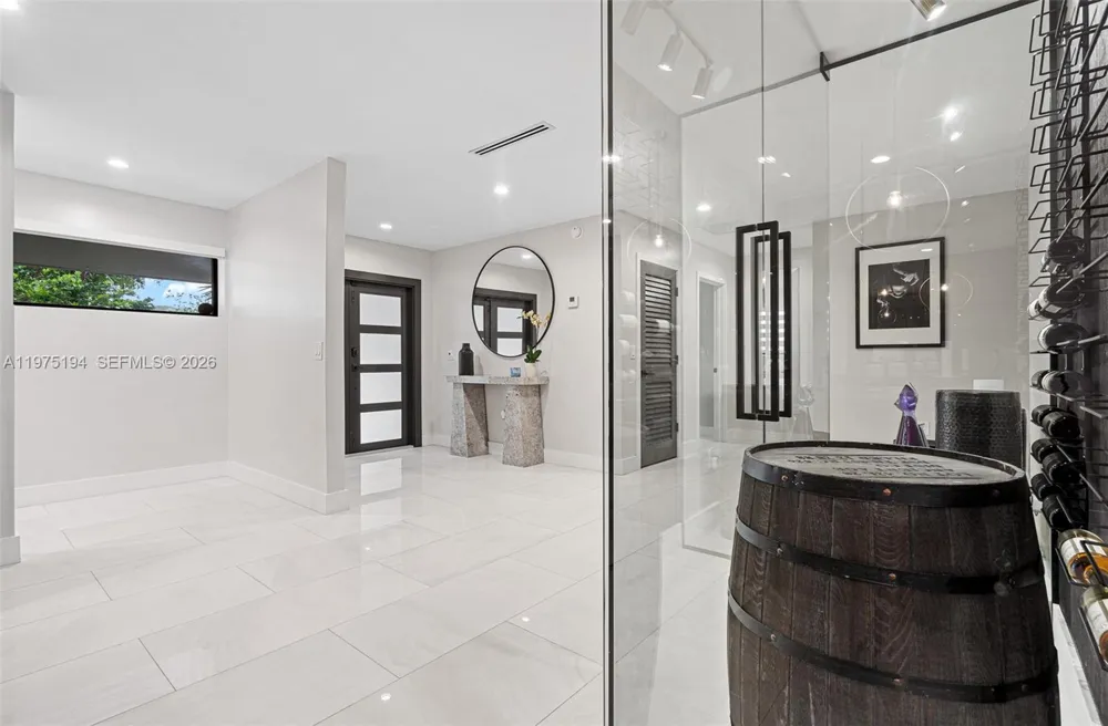 14412 Rosewood Rd Miami Lakes, FL 33014