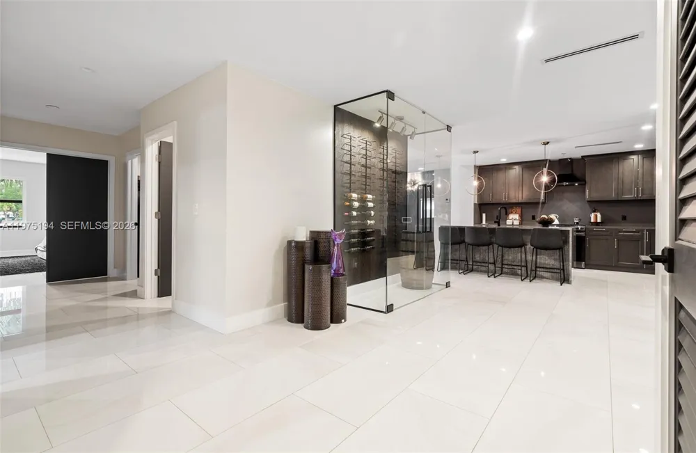 14412 Rosewood Rd Miami Lakes, FL 33014