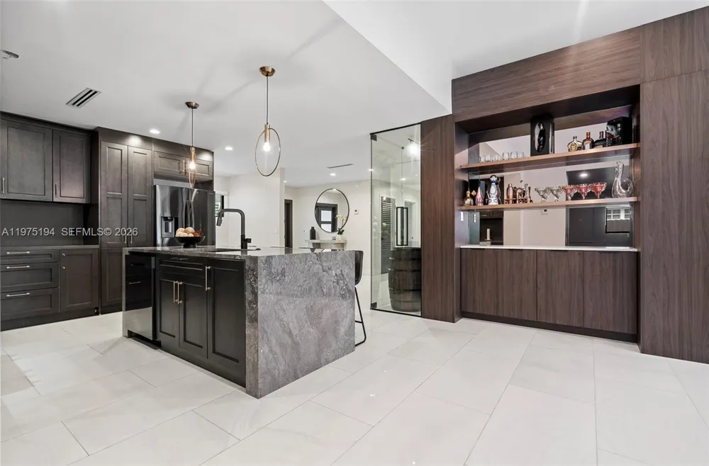 14412 Rosewood Rd Miami Lakes, FL 33014