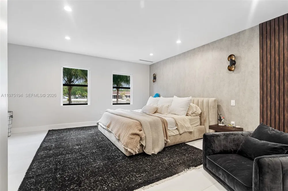 14412 Rosewood Rd Miami Lakes, FL 33014