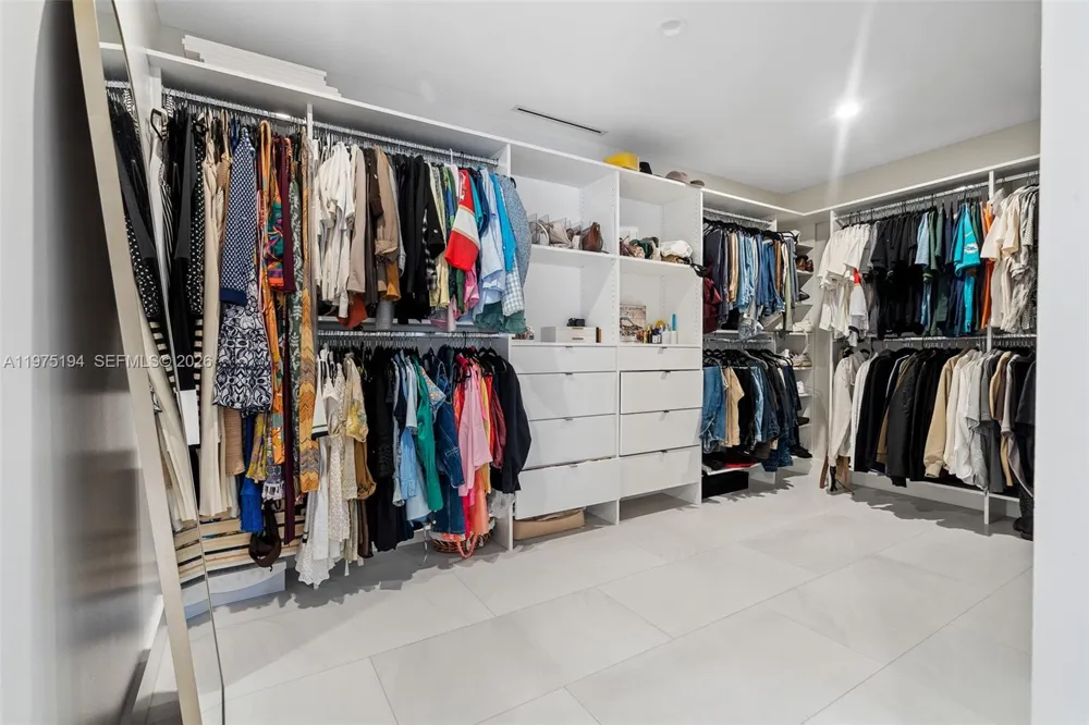14412 Rosewood Rd Miami Lakes, FL 33014