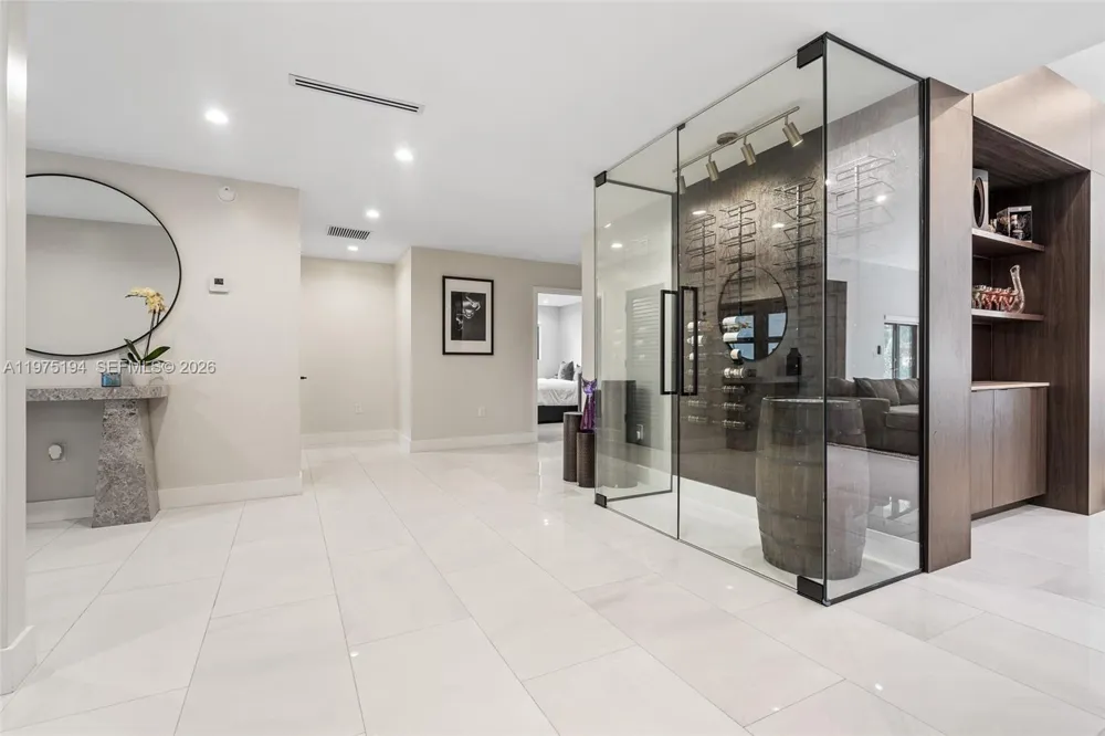 14412 Rosewood Rd Miami Lakes, FL 33014