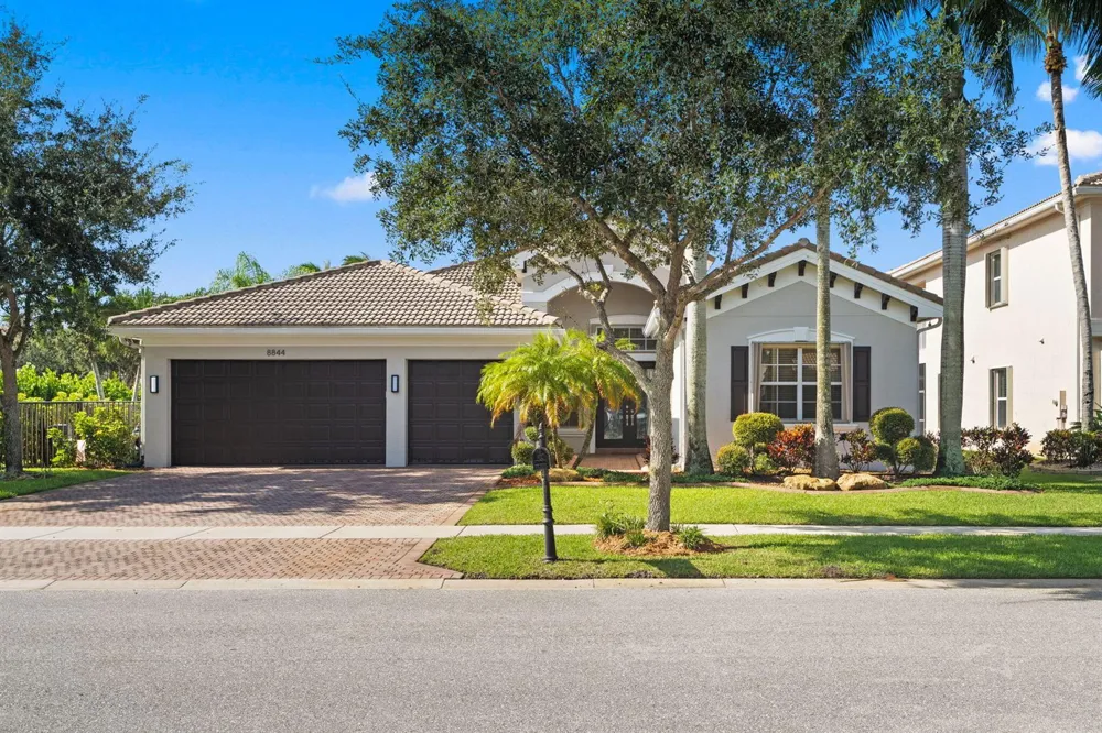 8844 STARHAVEN Cove Boynton Beach, FL 33473