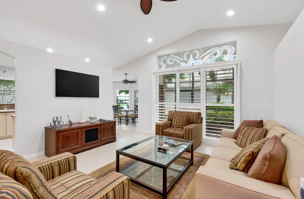 9895 TALLYRAND DRIVE Lake Worth, FL 33467
