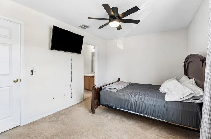 2764 SE Birmingham Drive Stuart, FL 34994