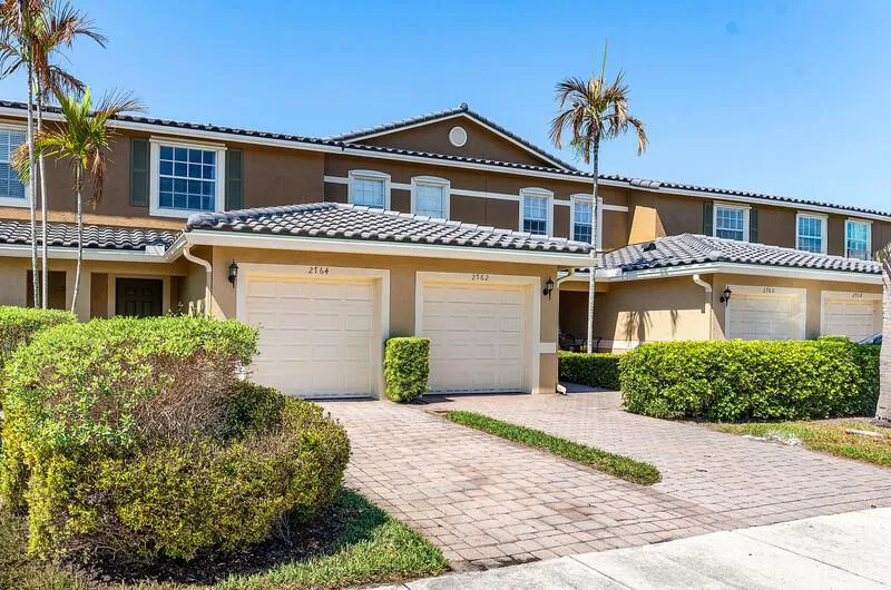 2764 SE Birmingham Drive Stuart, FL 34994