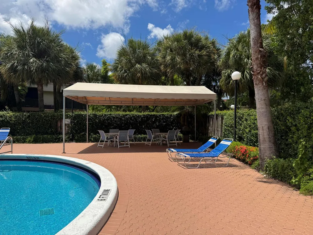 2766 S CARAMBOLA CIRCLE S #406 Coconut Creek, FL 33066