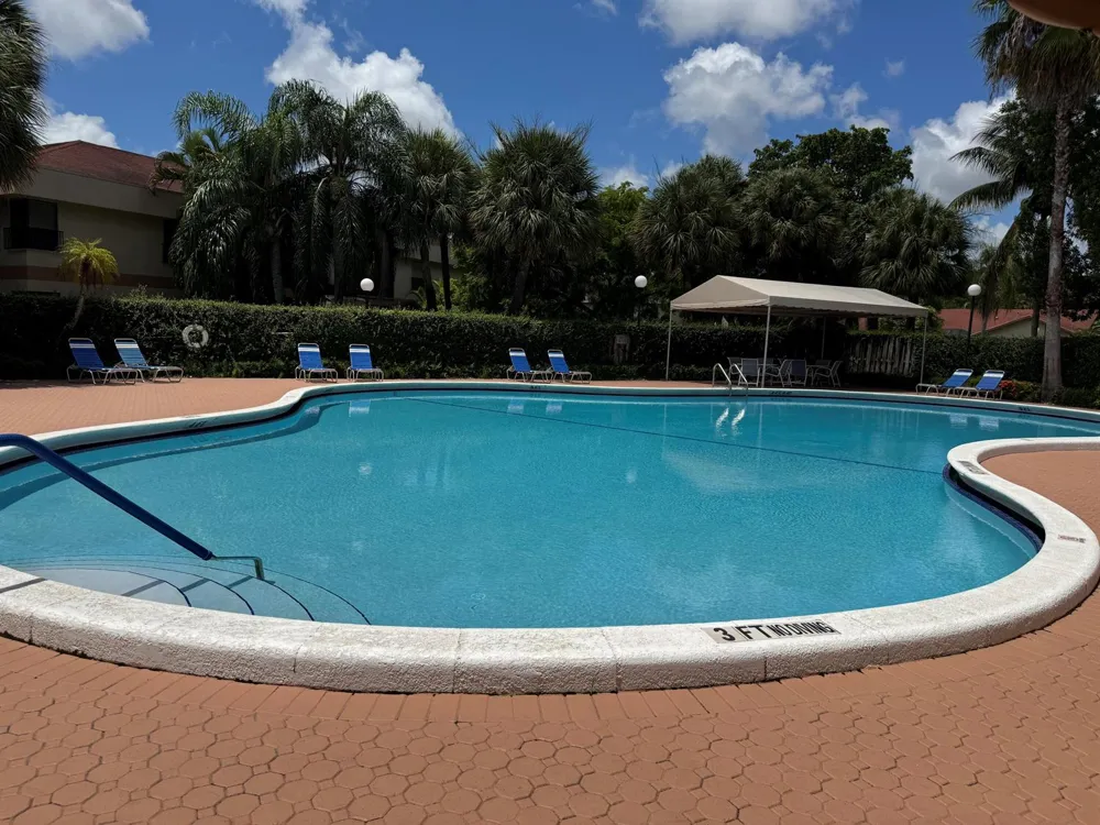 2766 S CARAMBOLA CIRCLE S #406 Coconut Creek, FL 33066
