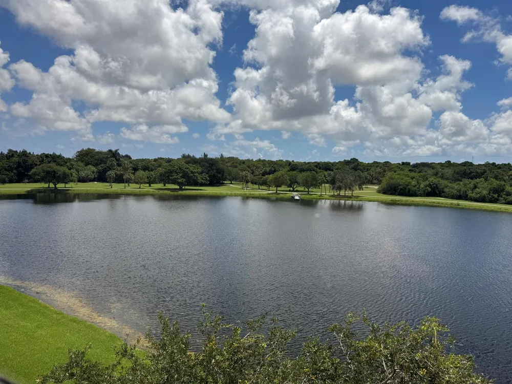 2766 S CARAMBOLA CIRCLE S #406 Coconut Creek, FL 33066