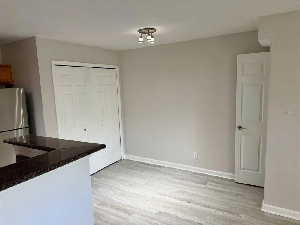 375 LAKE ONTARIO COURT #203 Altamonte Springs, FL 32701