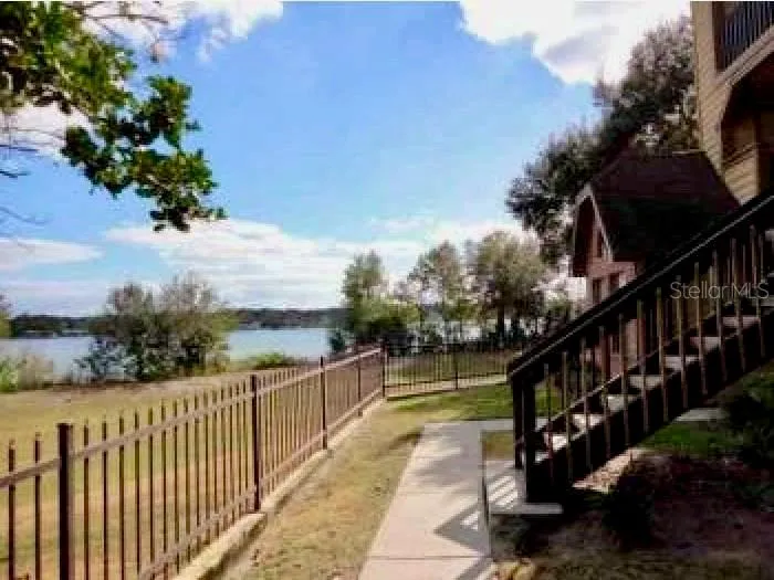 375 LAKE ONTARIO COURT #203 Altamonte Springs, FL 32701