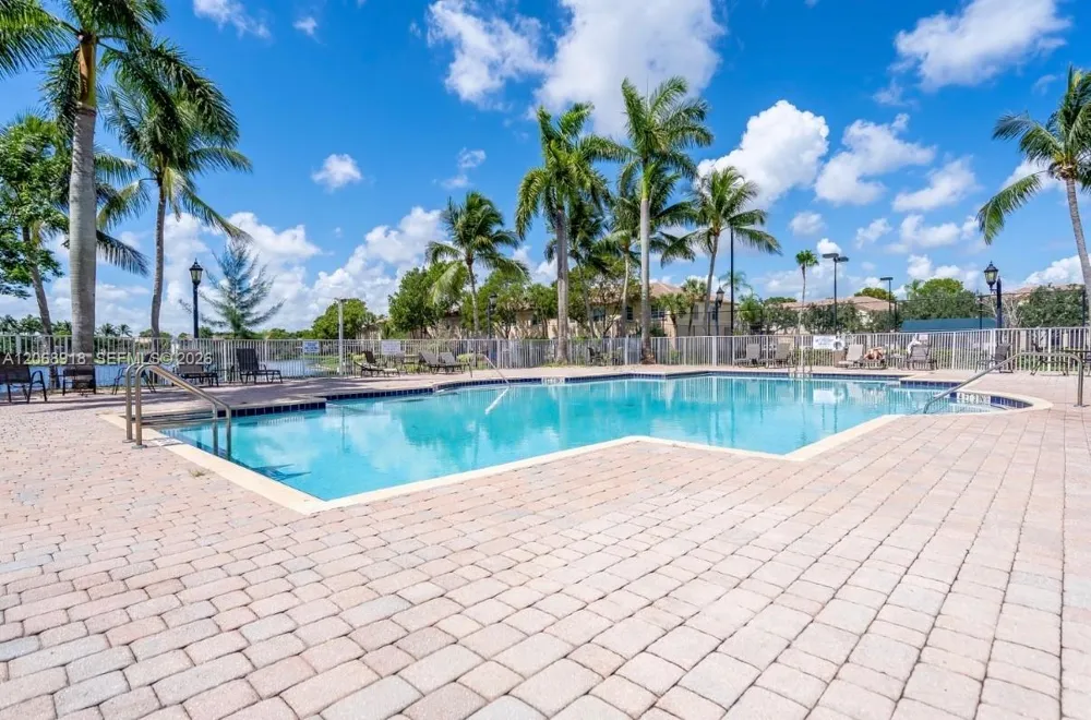 2517 SW 83rd Ter #105 Miramar, FL 33025