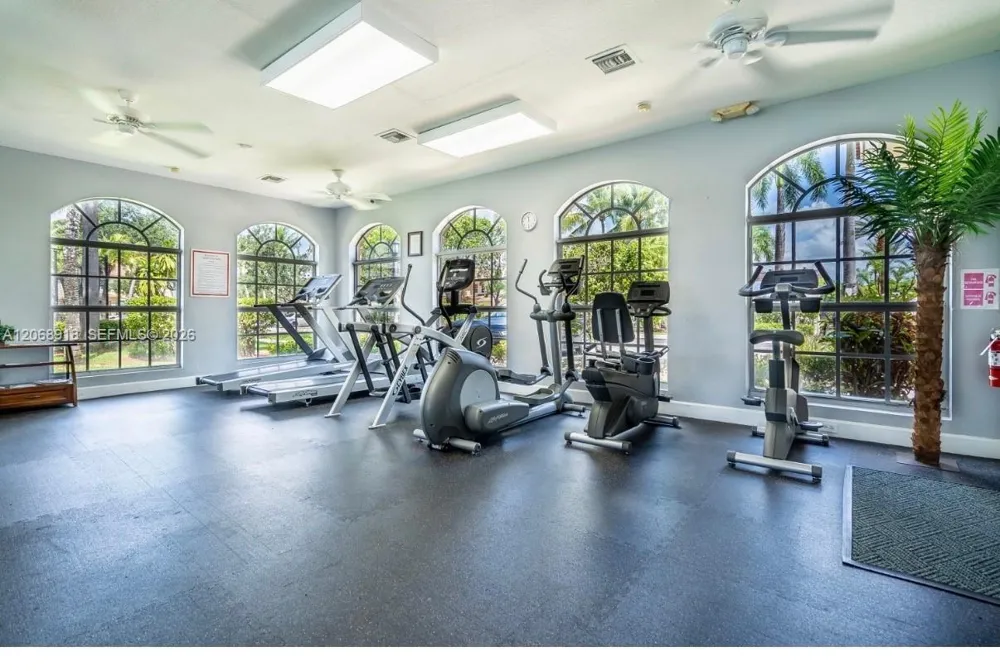 2517 SW 83rd Ter #105 Miramar, FL 33025
