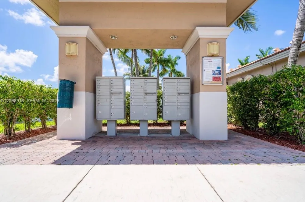 2517 SW 83rd Ter #105 Miramar, FL 33025