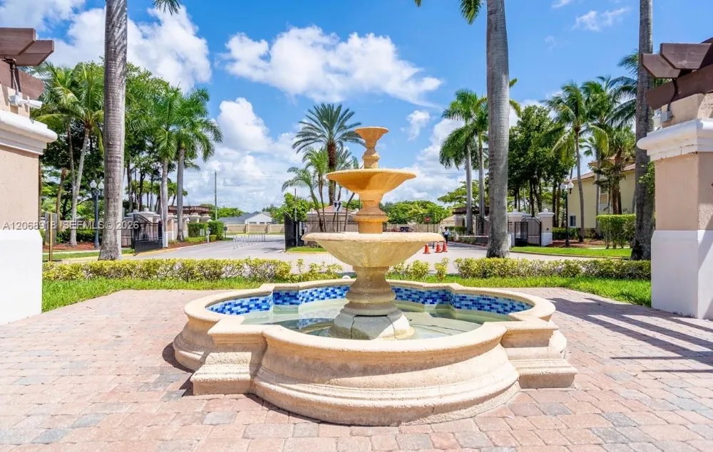 2517 SW 83rd Ter #105 Miramar, FL 33025