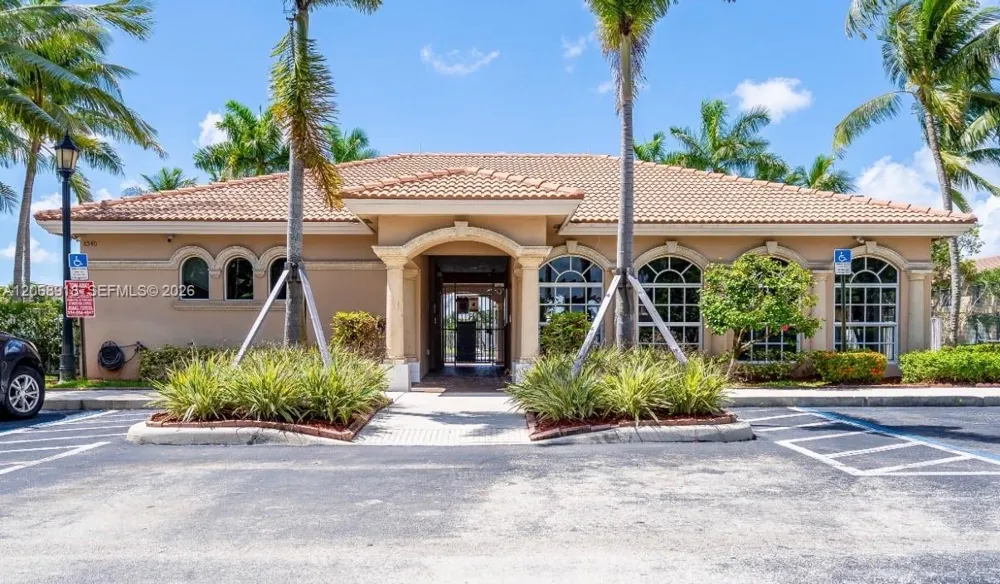 2517 SW 83rd Ter #105 Miramar, FL 33025