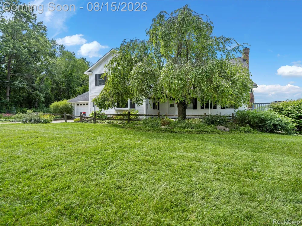 2273 Delano Road Oxford Charter Township, MI 48371