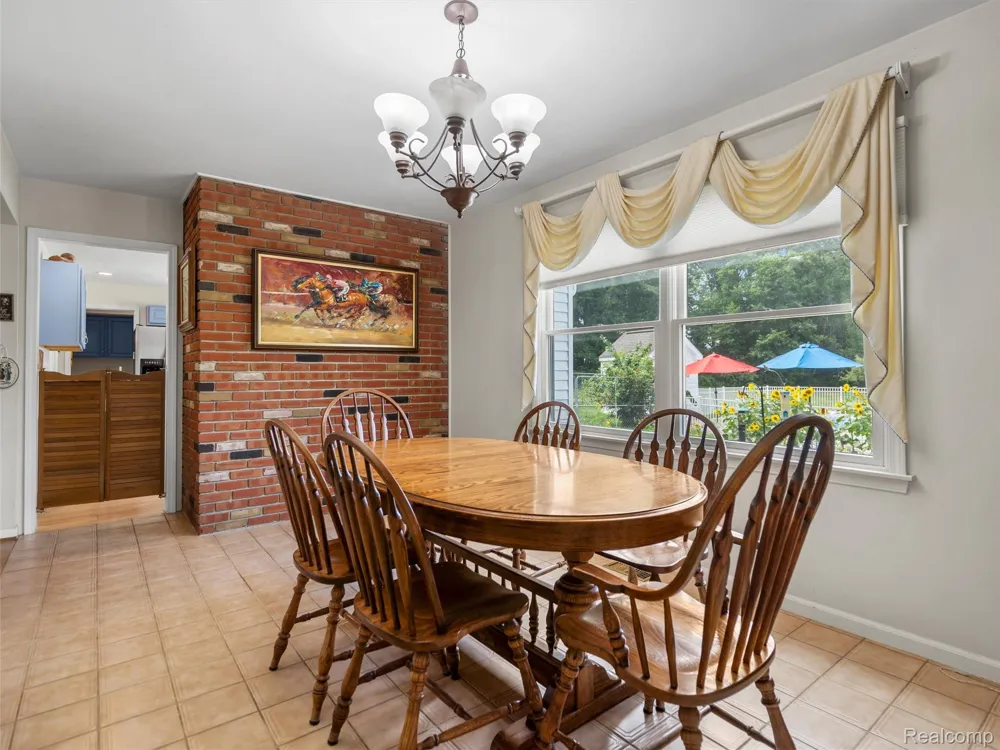 2273 Delano Road Oxford Charter Township, MI 48371