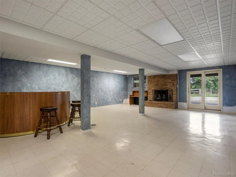 2273 Delano Road Oxford Charter Township, MI 48371